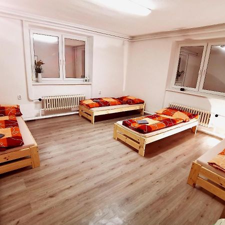 Diamond House Appartement Brezno Buitenkant foto