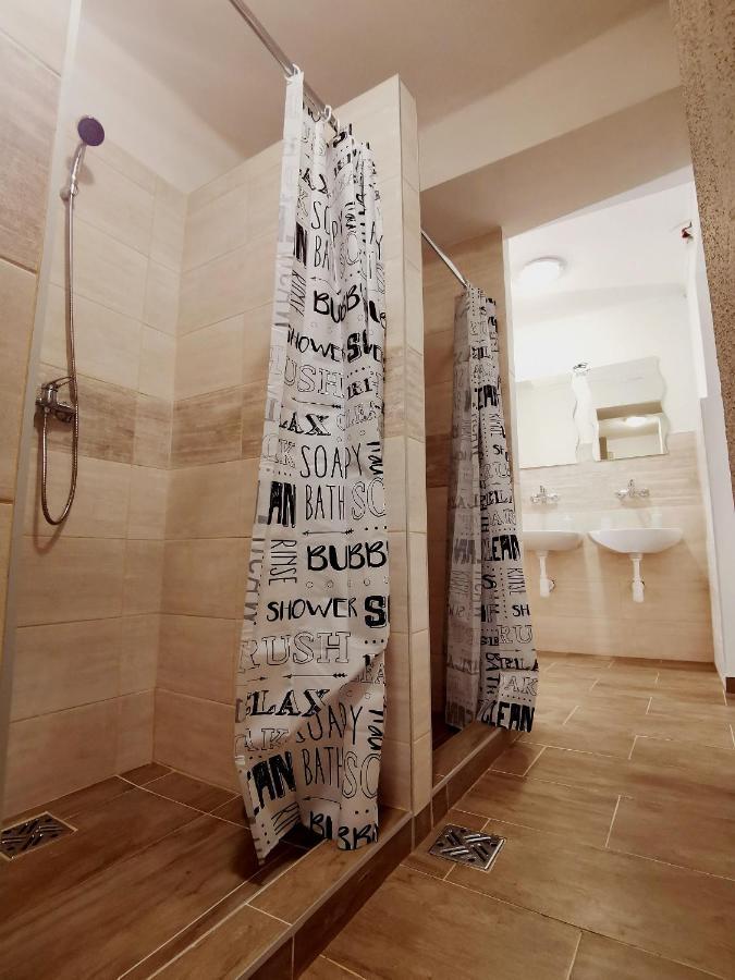 Diamond House Appartement Brezno Buitenkant foto